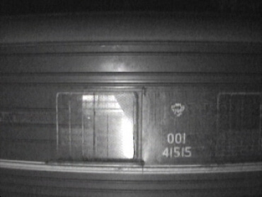 Пример успешно распознанного номера почтового вагона (искусственное освещение)